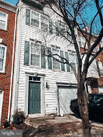 OVERLOOK - Residential Lease