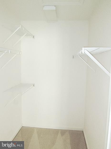 OVERLOOK - Residential Lease