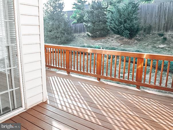 OVERLOOK - Residential Lease