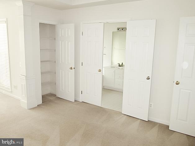 OVERLOOK - Residential Lease