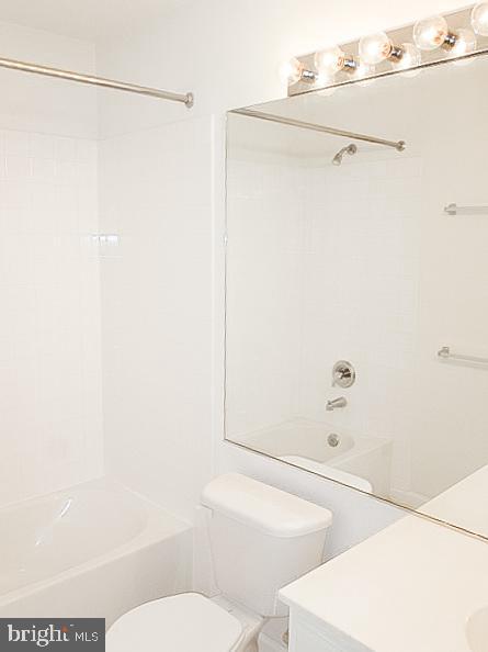 OVERLOOK - Residential Lease