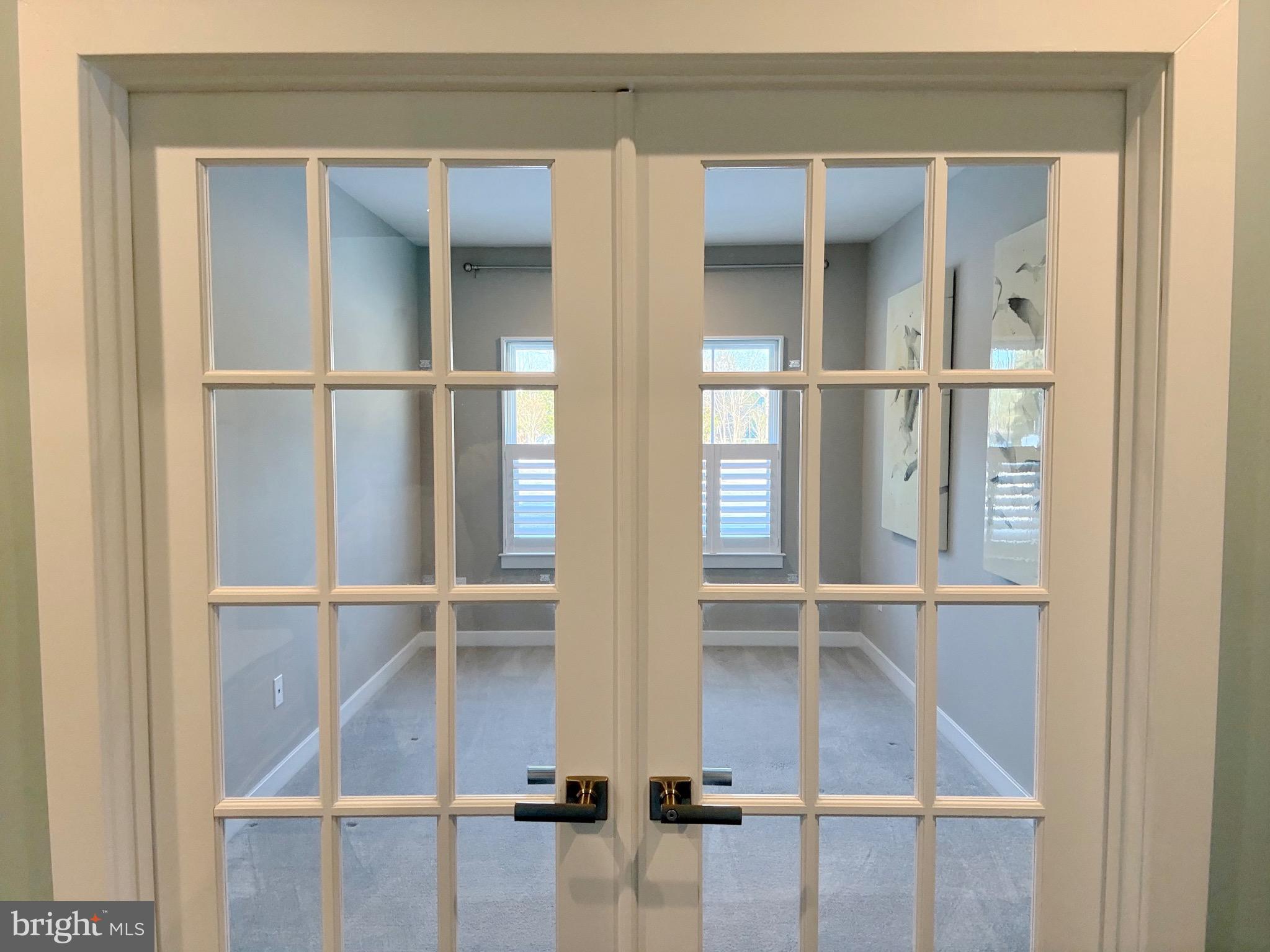 SILVER WOODS - Residential