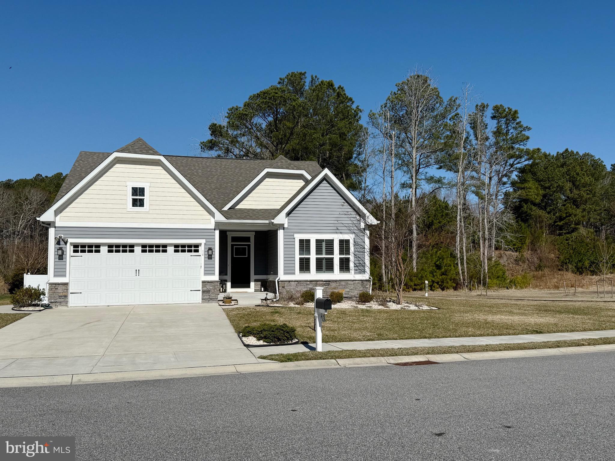 SILVER WOODS - Residential