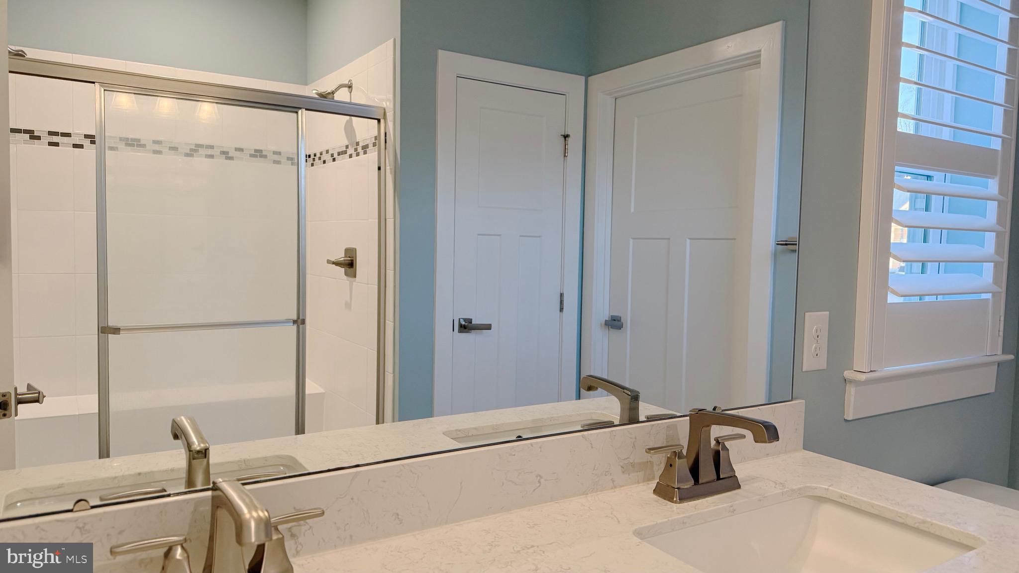 SILVER WOODS - Residential