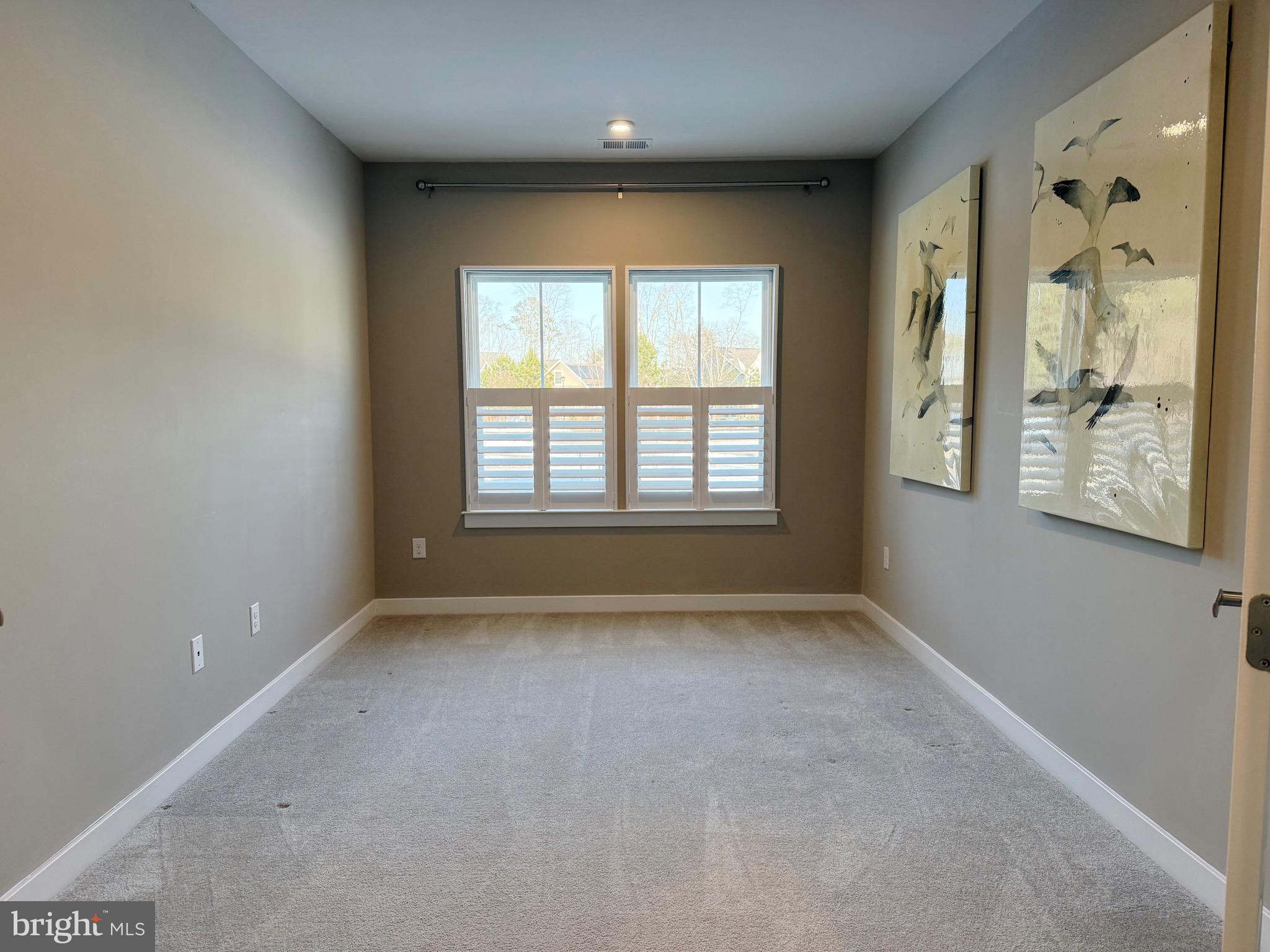 SILVER WOODS - Residential