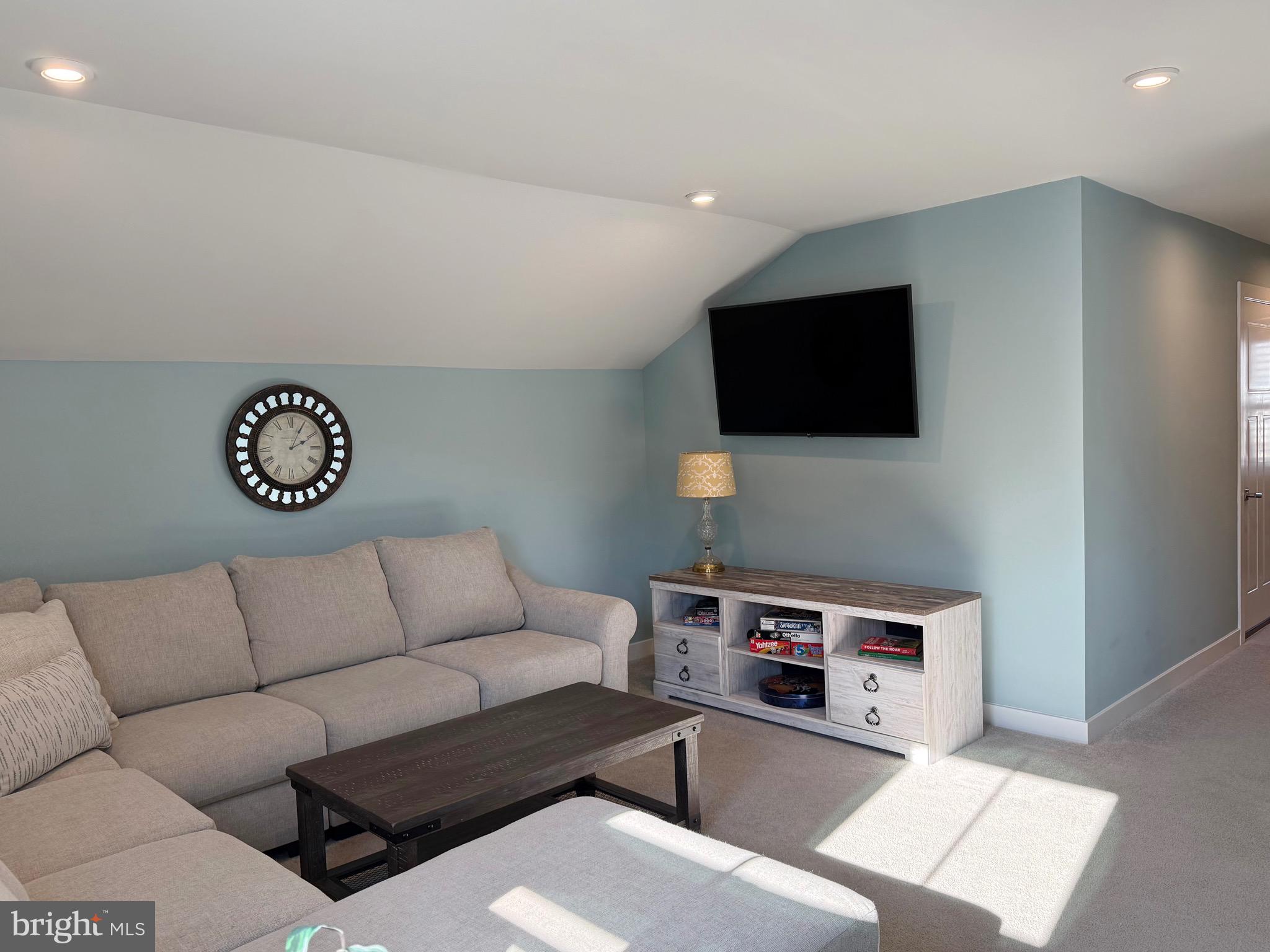 SILVER WOODS - Residential