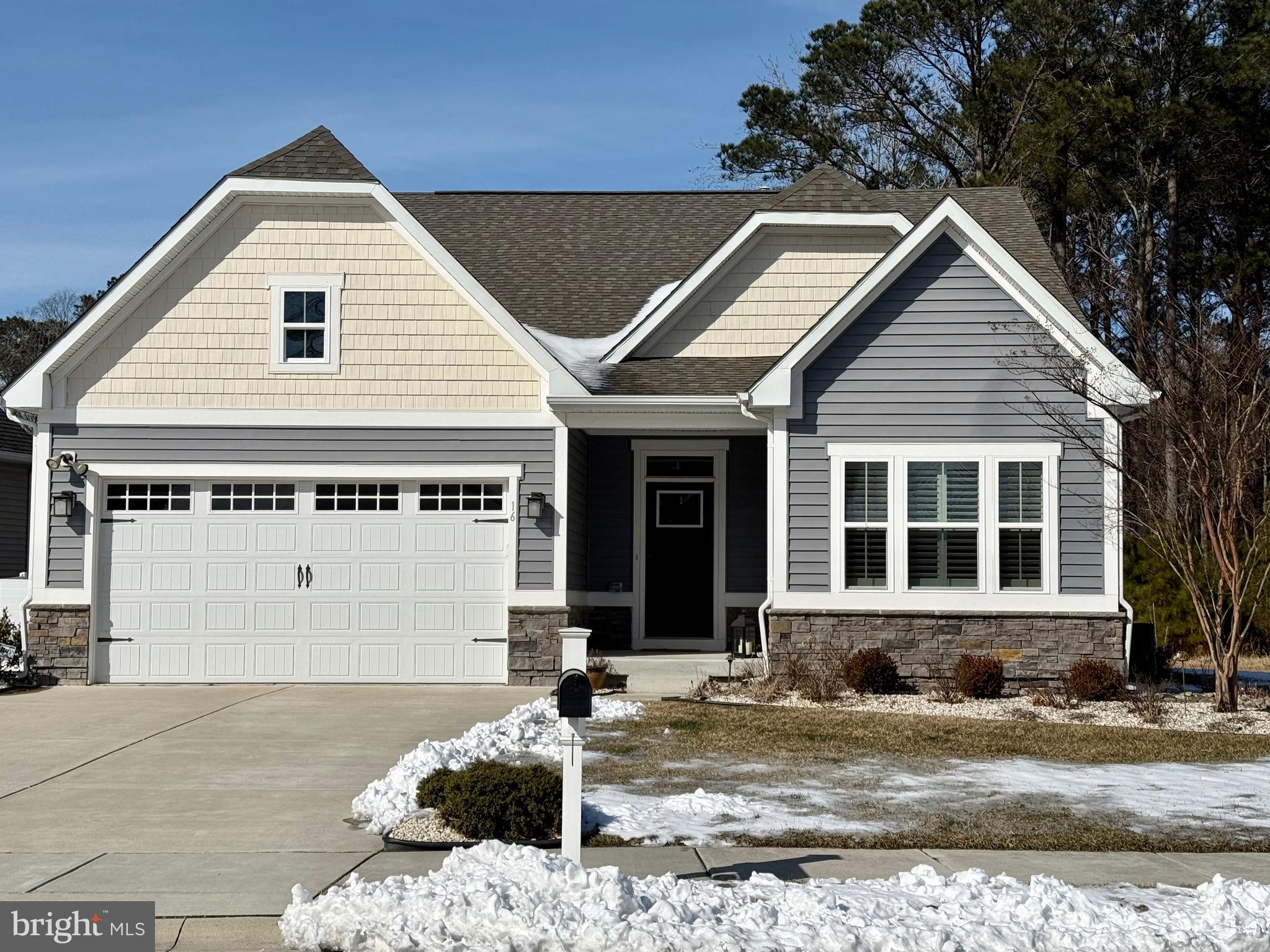 SILVER WOODS - Residential