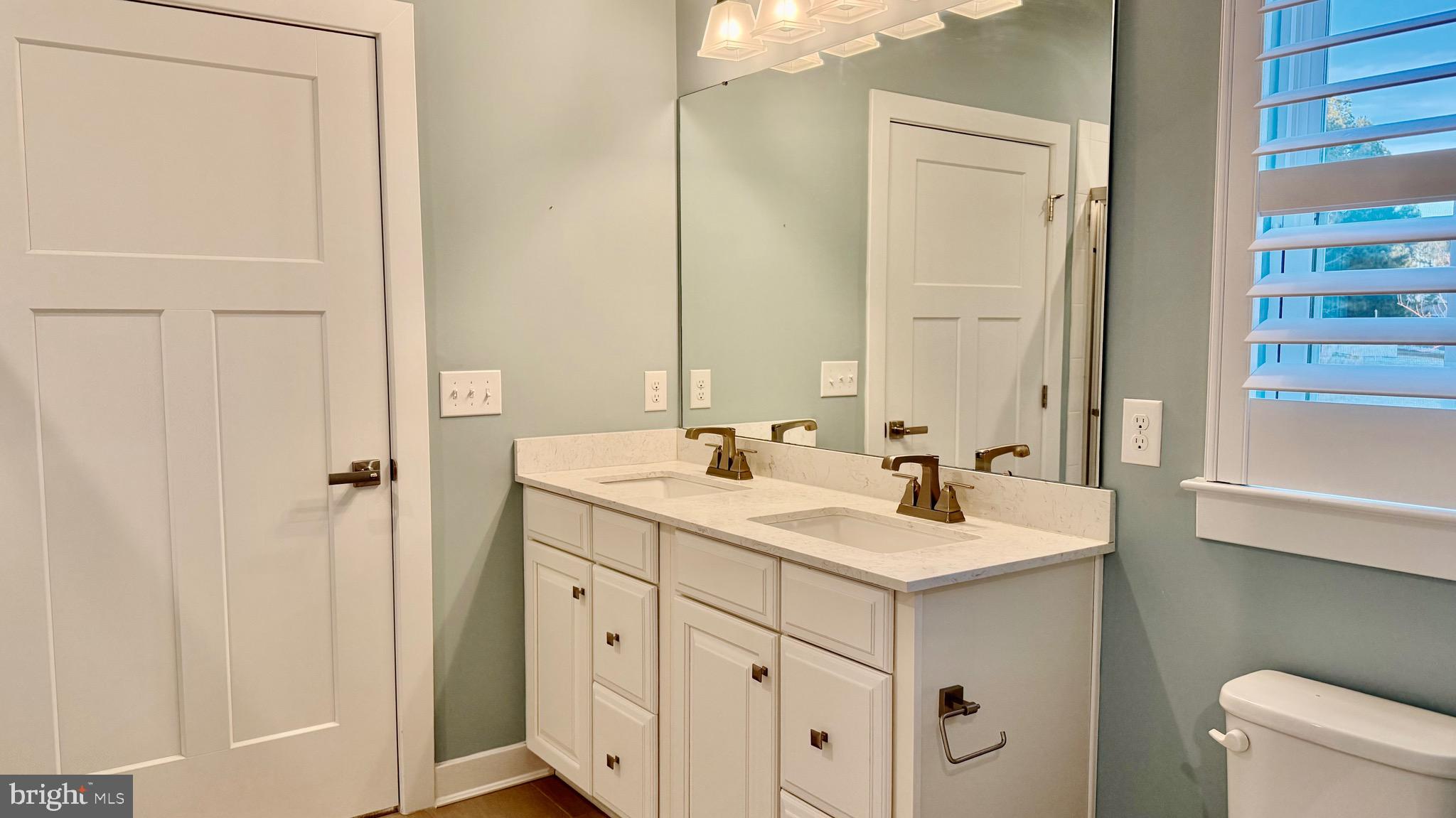 SILVER WOODS - Residential