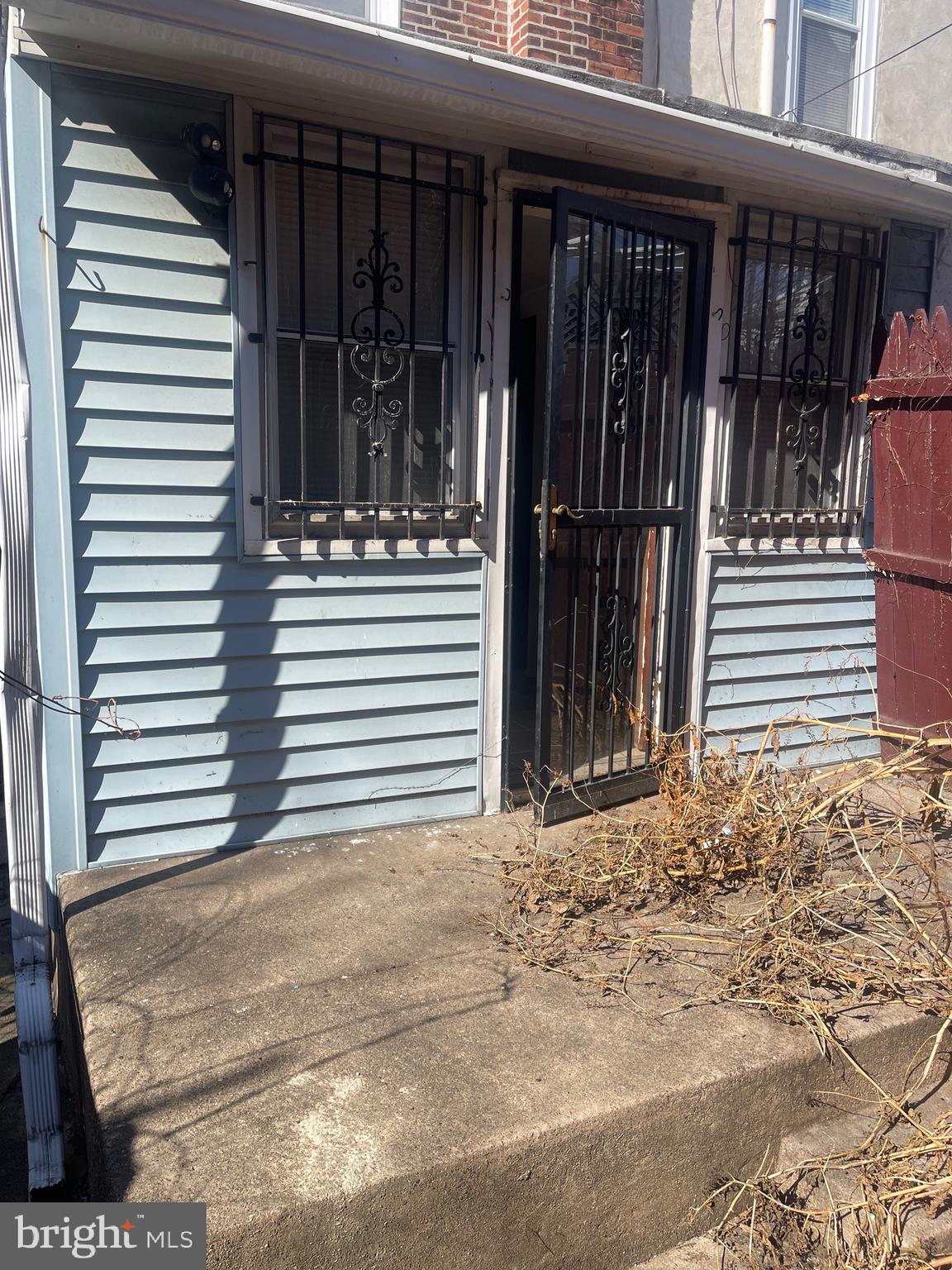 PHILADELPHIA (WEST) - Residential