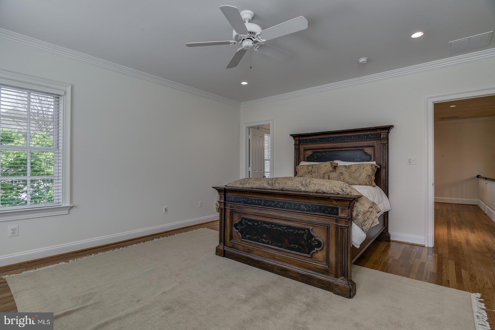 MCAULEY PARK - Residential