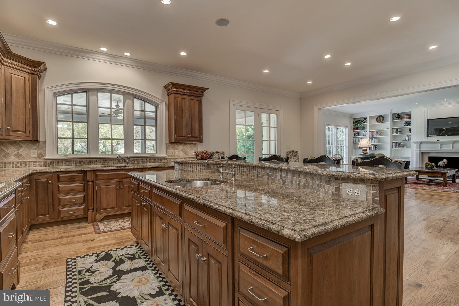 MCAULEY PARK - Residential