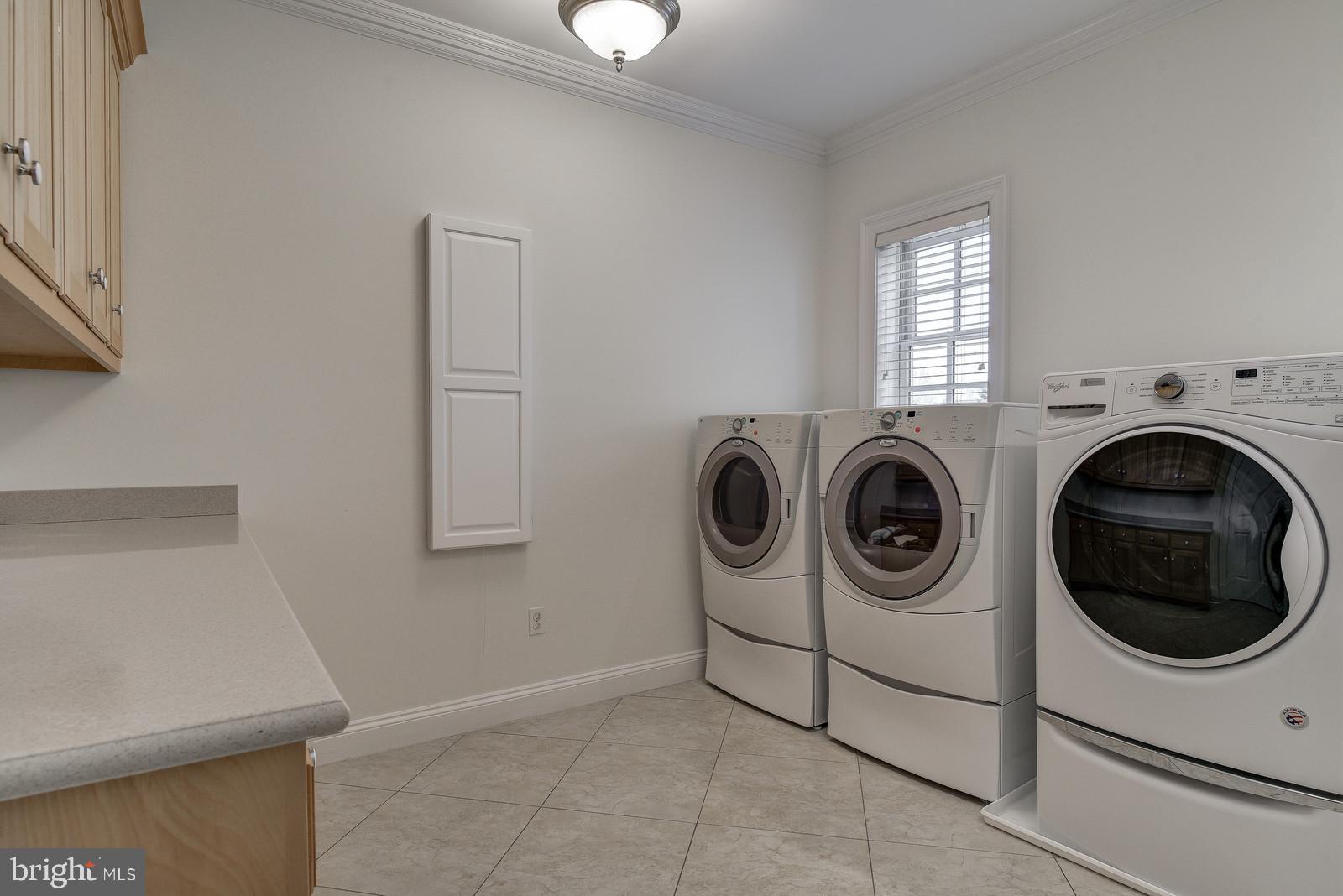 MCAULEY PARK - Residential