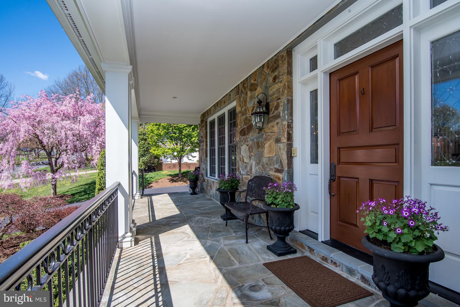 MCAULEY PARK - Residential