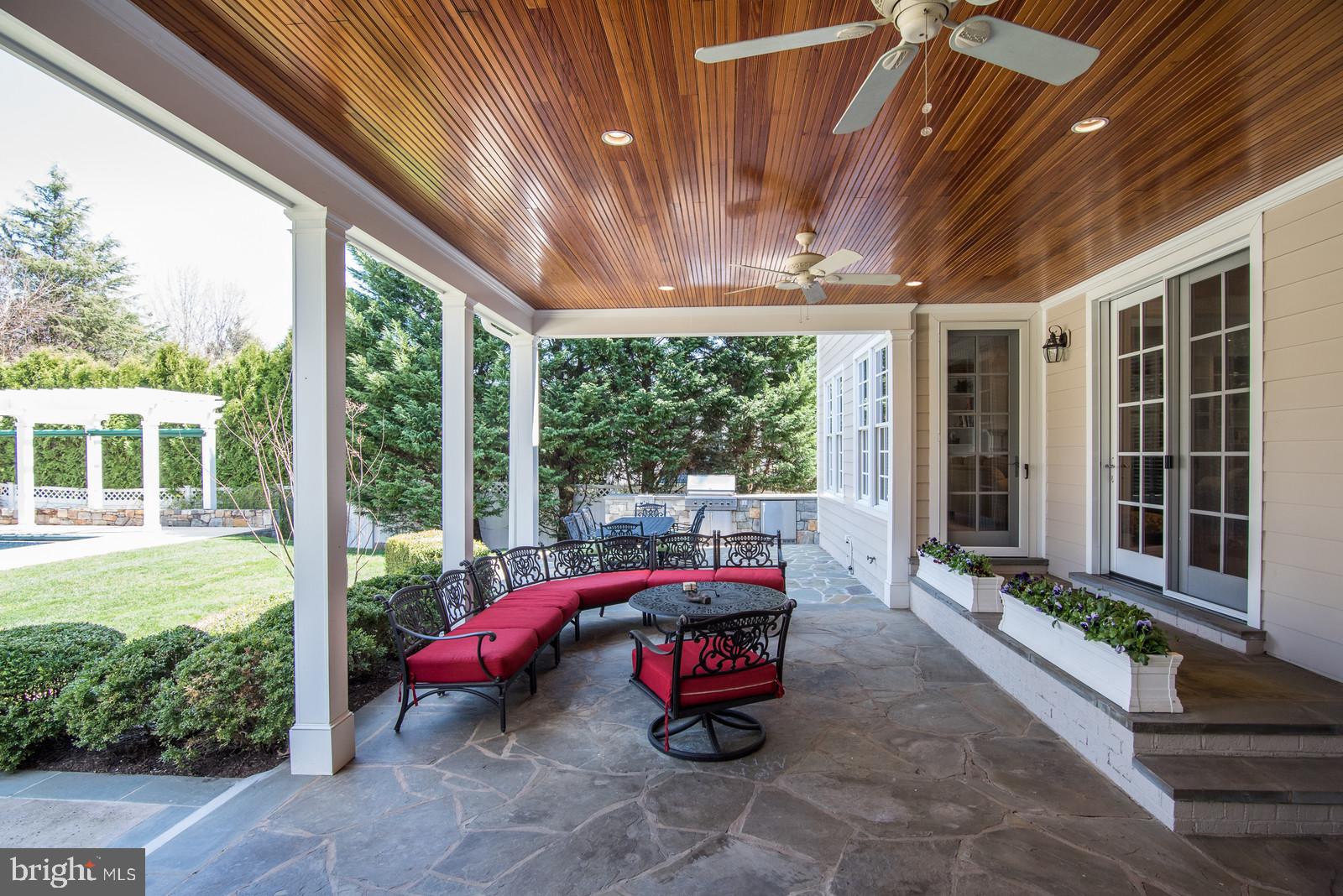 MCAULEY PARK - Residential