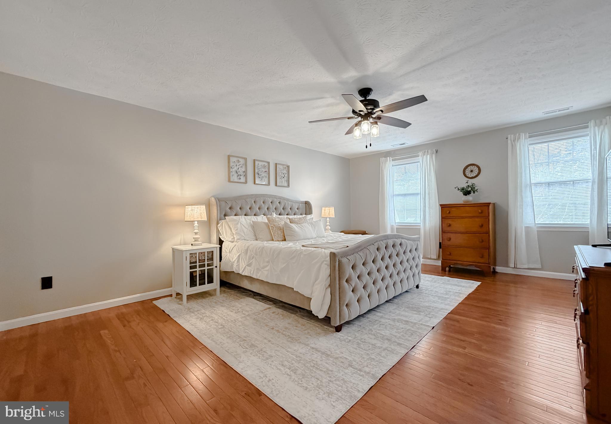 COVE POINT WOODS - Residential