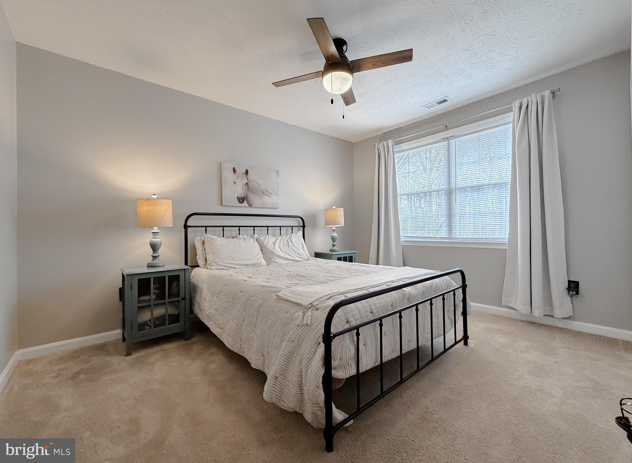 COVE POINT WOODS - Residential