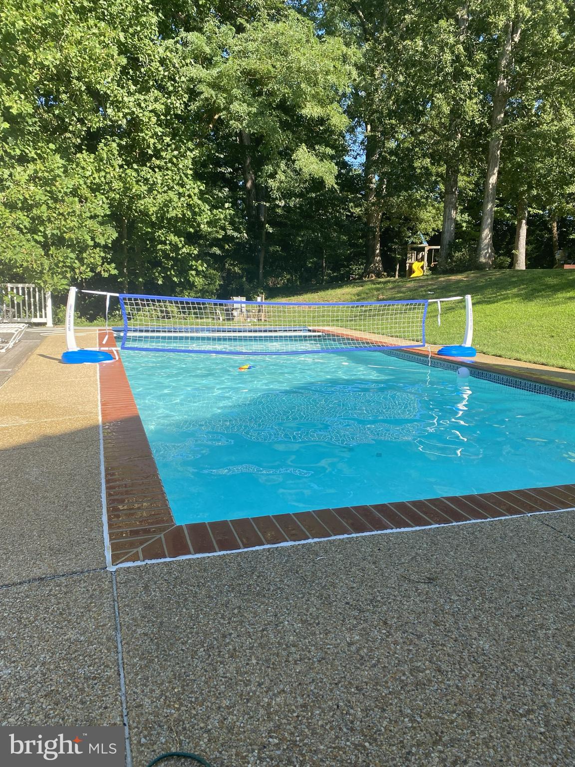 COVE POINT WOODS - Residential