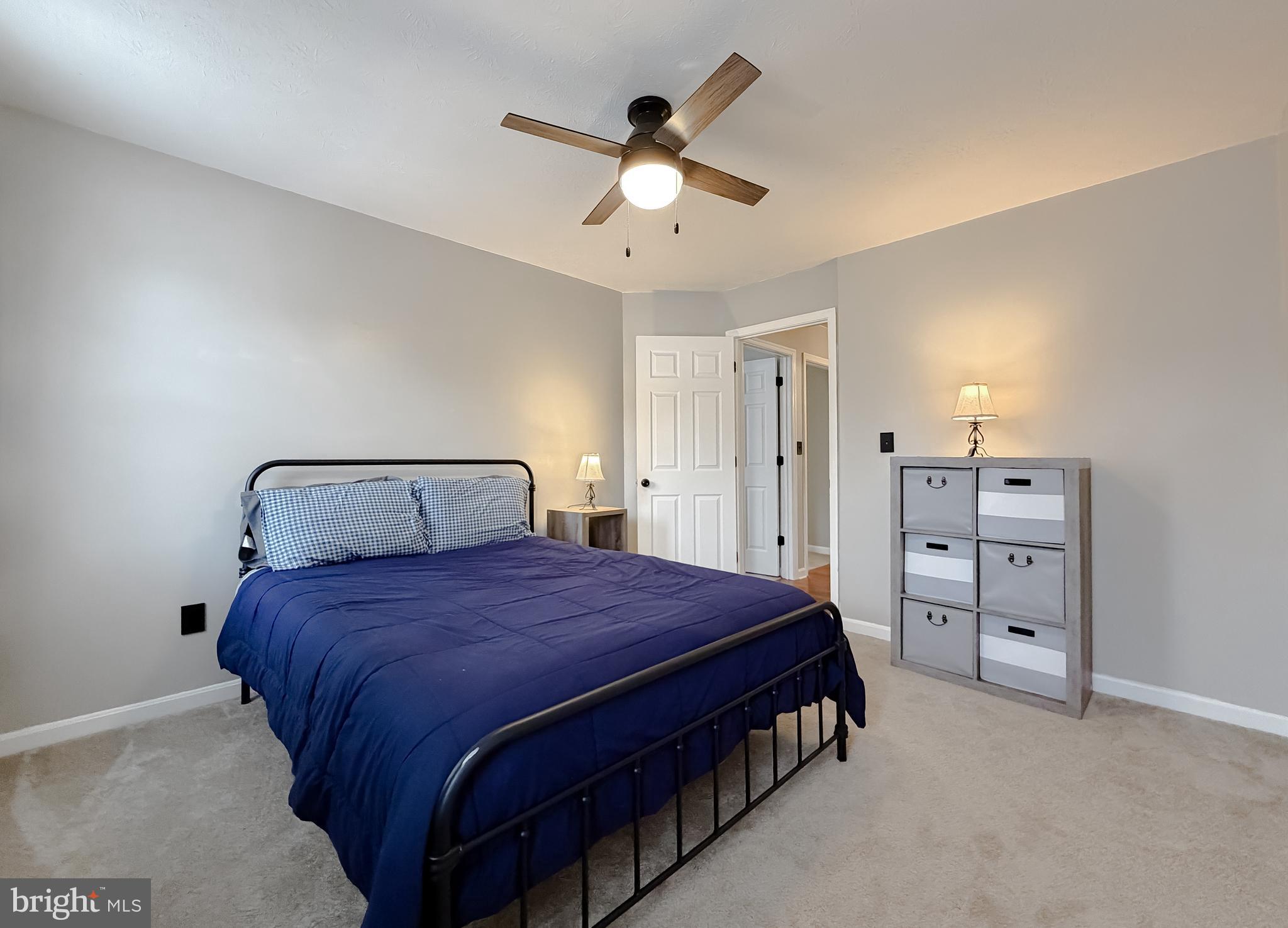 COVE POINT WOODS - Residential