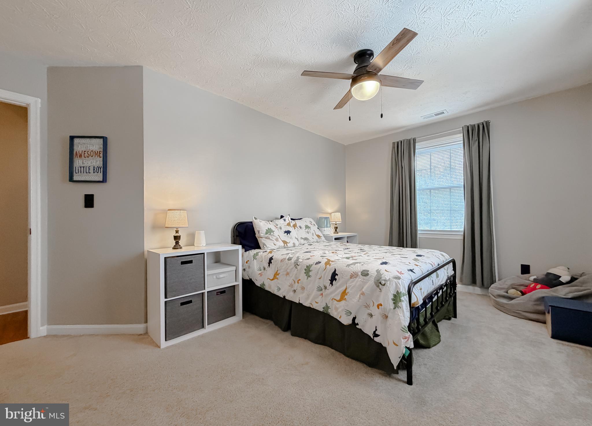 COVE POINT WOODS - Residential