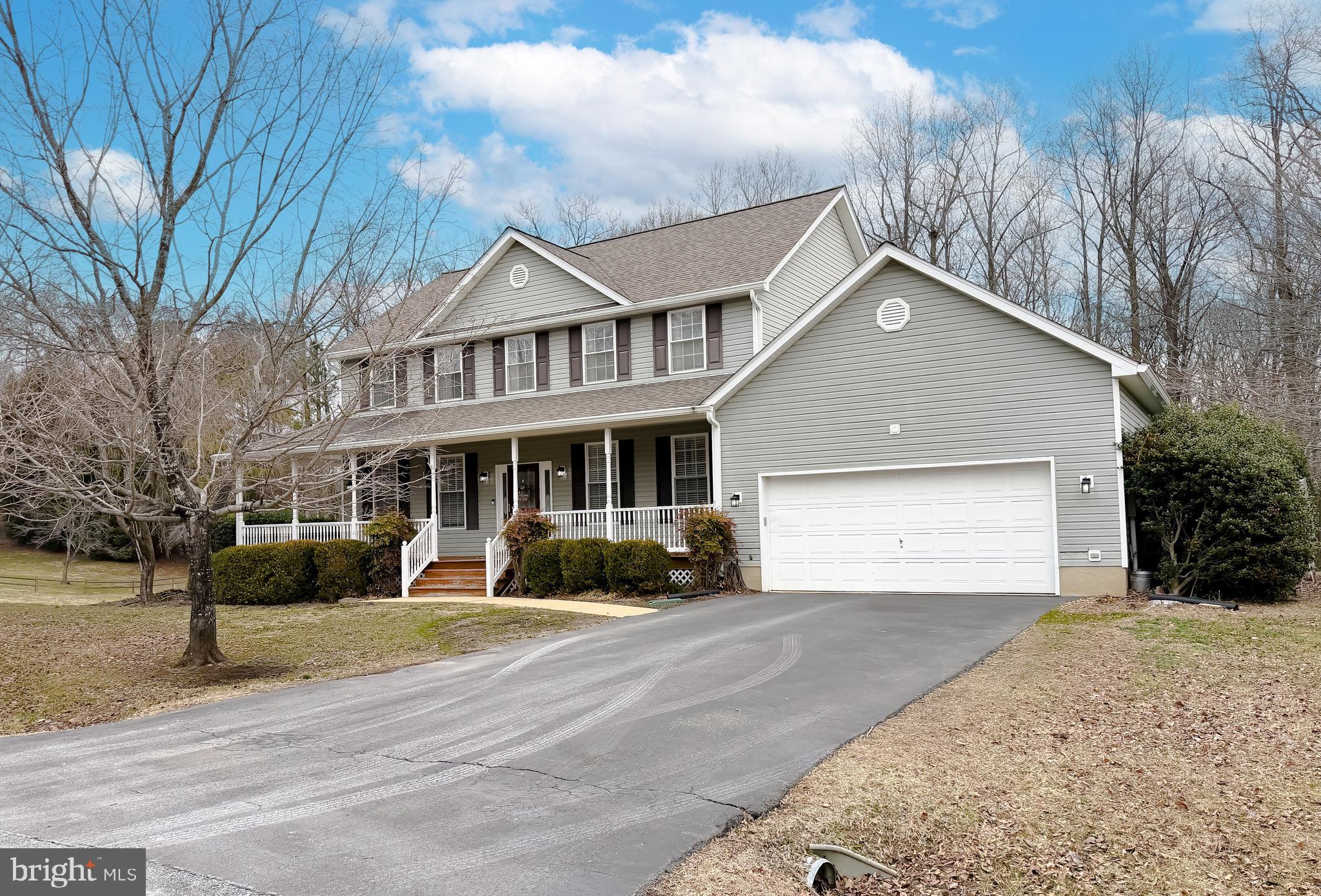 COVE POINT WOODS - Residential