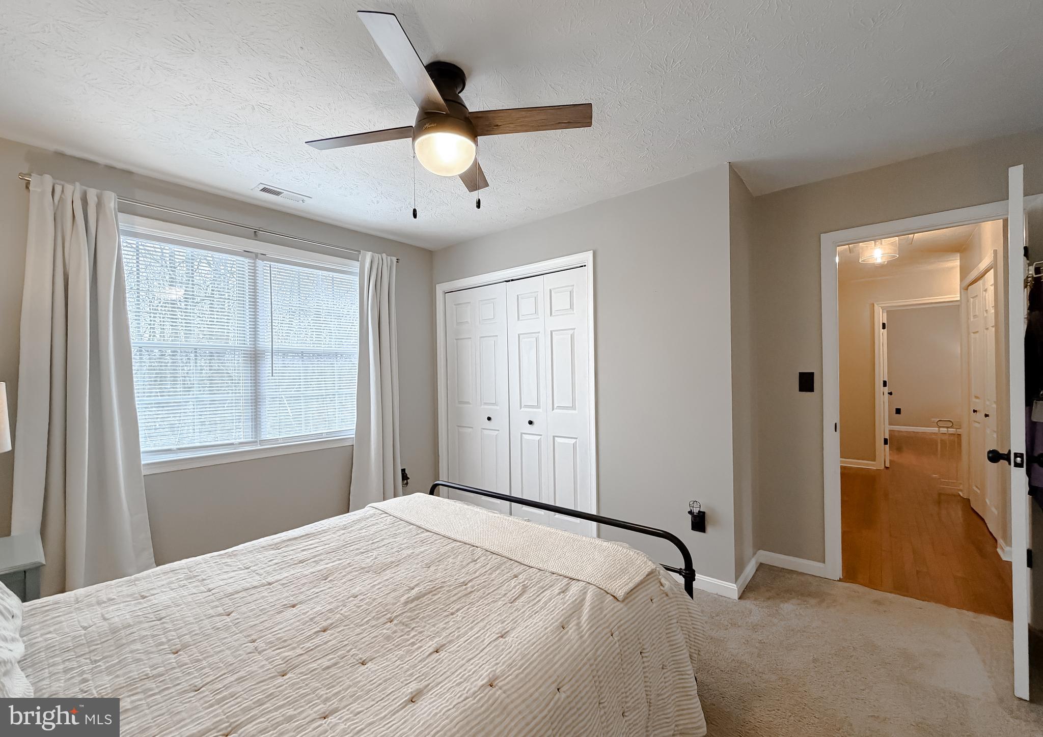 COVE POINT WOODS - Residential