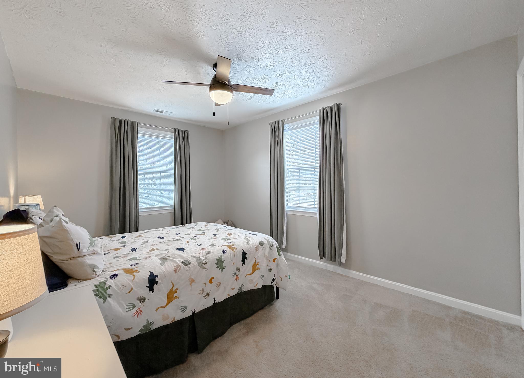 COVE POINT WOODS - Residential