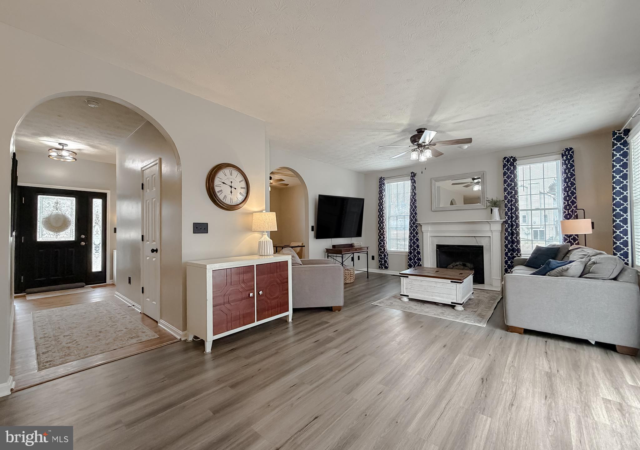 COVE POINT WOODS - Residential