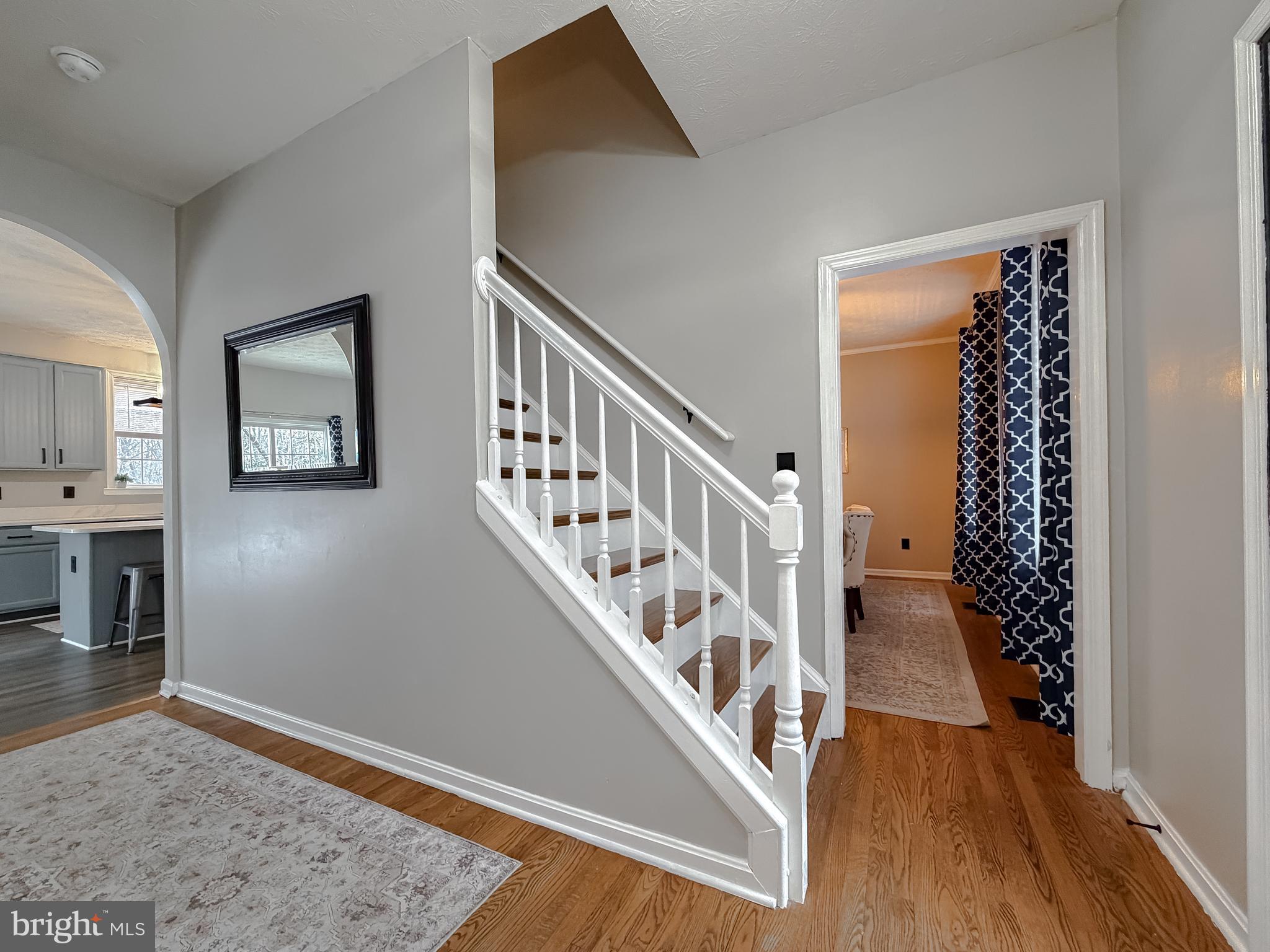 COVE POINT WOODS - Residential