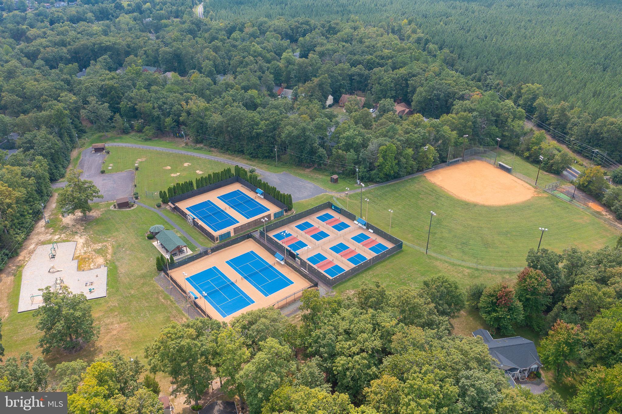 LAKE OF THE WOODS - Residential