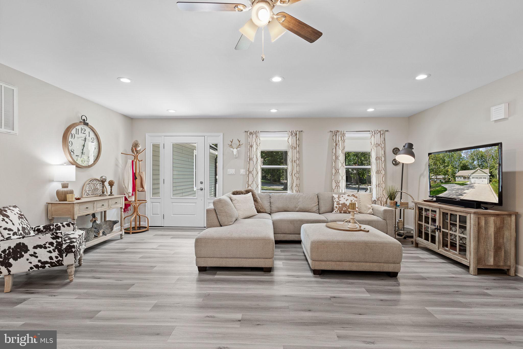 LAKE OF THE WOODS - Residential