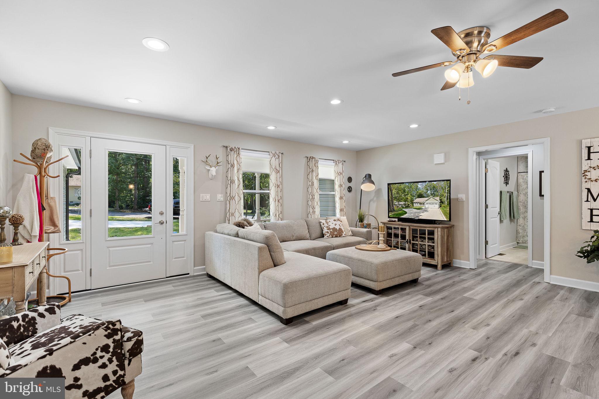 LAKE OF THE WOODS - Residential