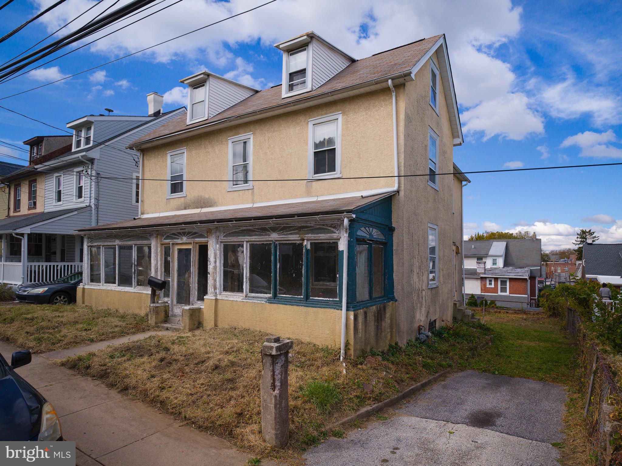 BRYN MAWR - Residential