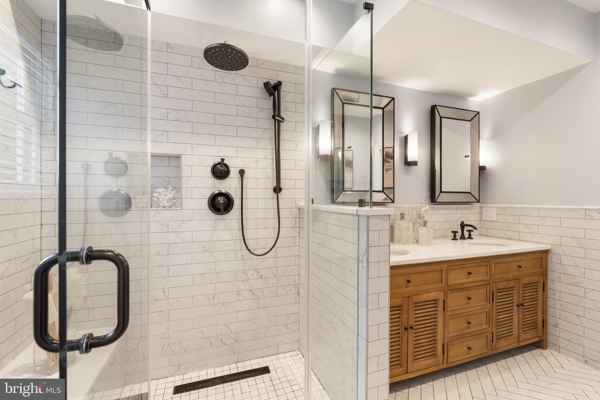 SOMERSET HEIGHTS - Residential