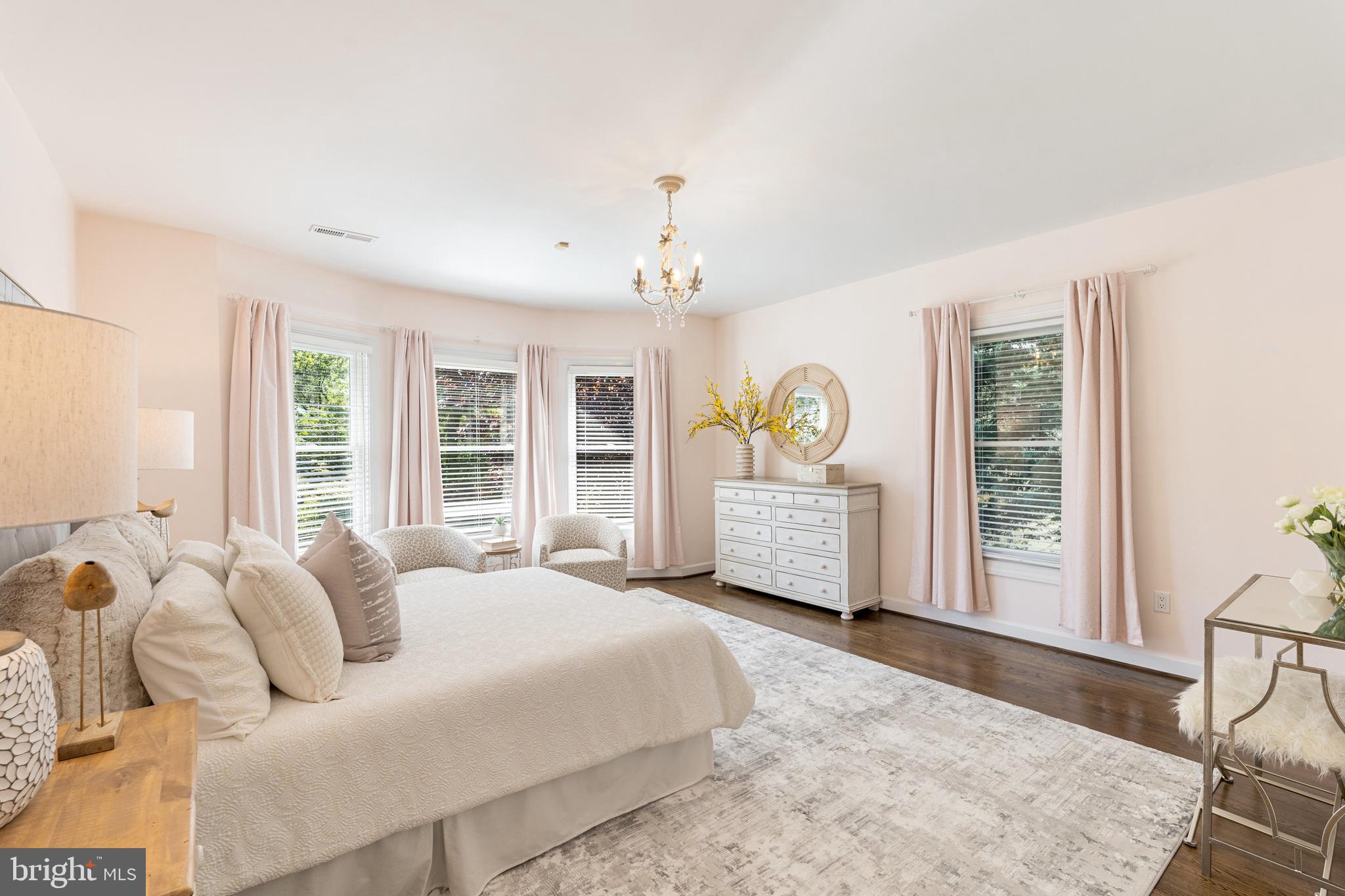 SOMERSET HEIGHTS - Residential