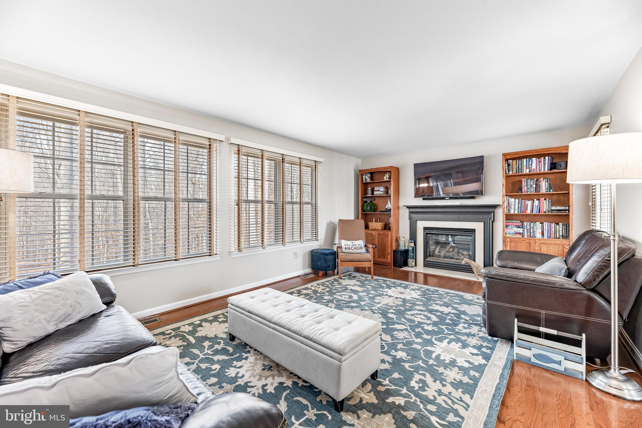 AMBER WOODE - Residential