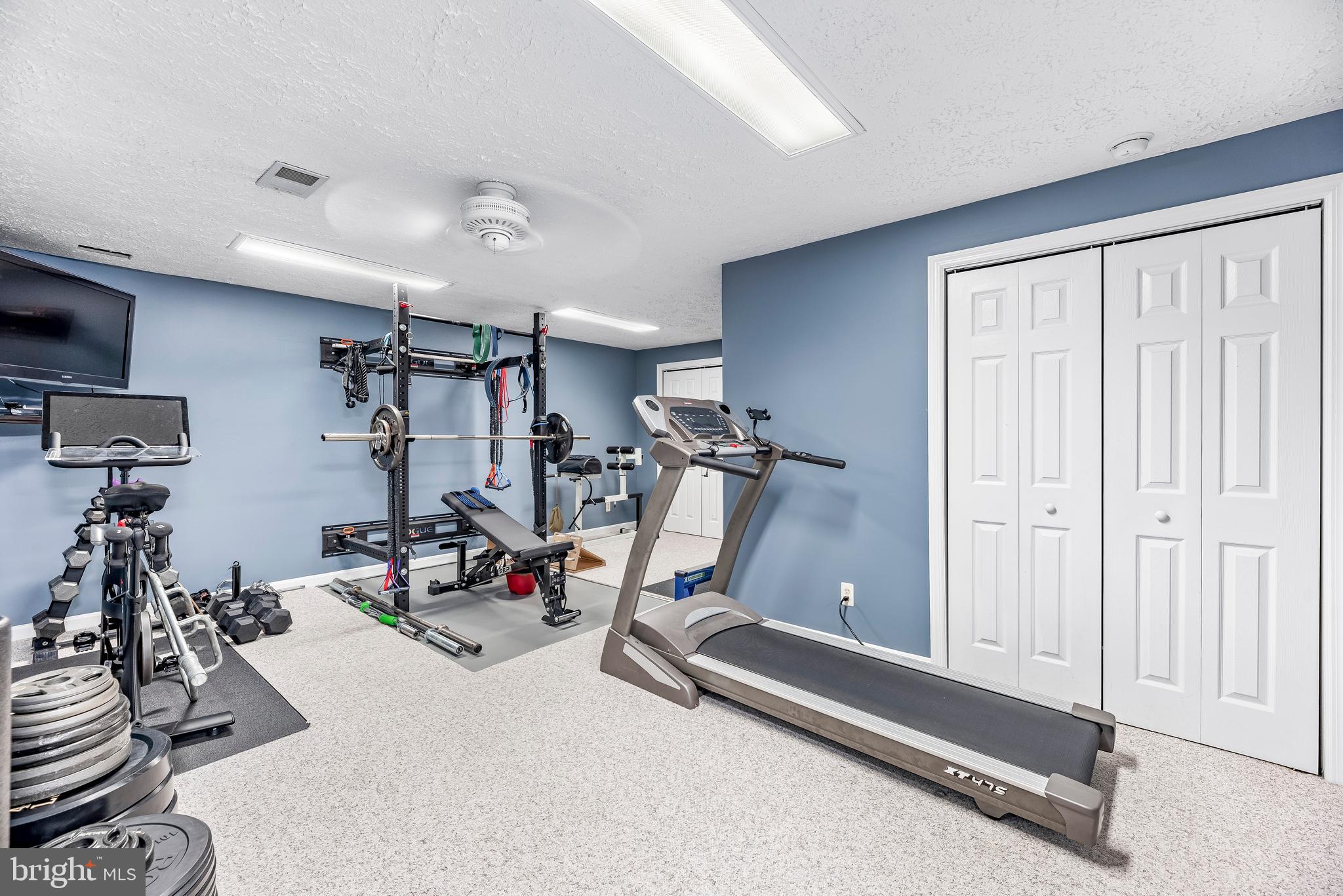 AMBER WOODE - Residential