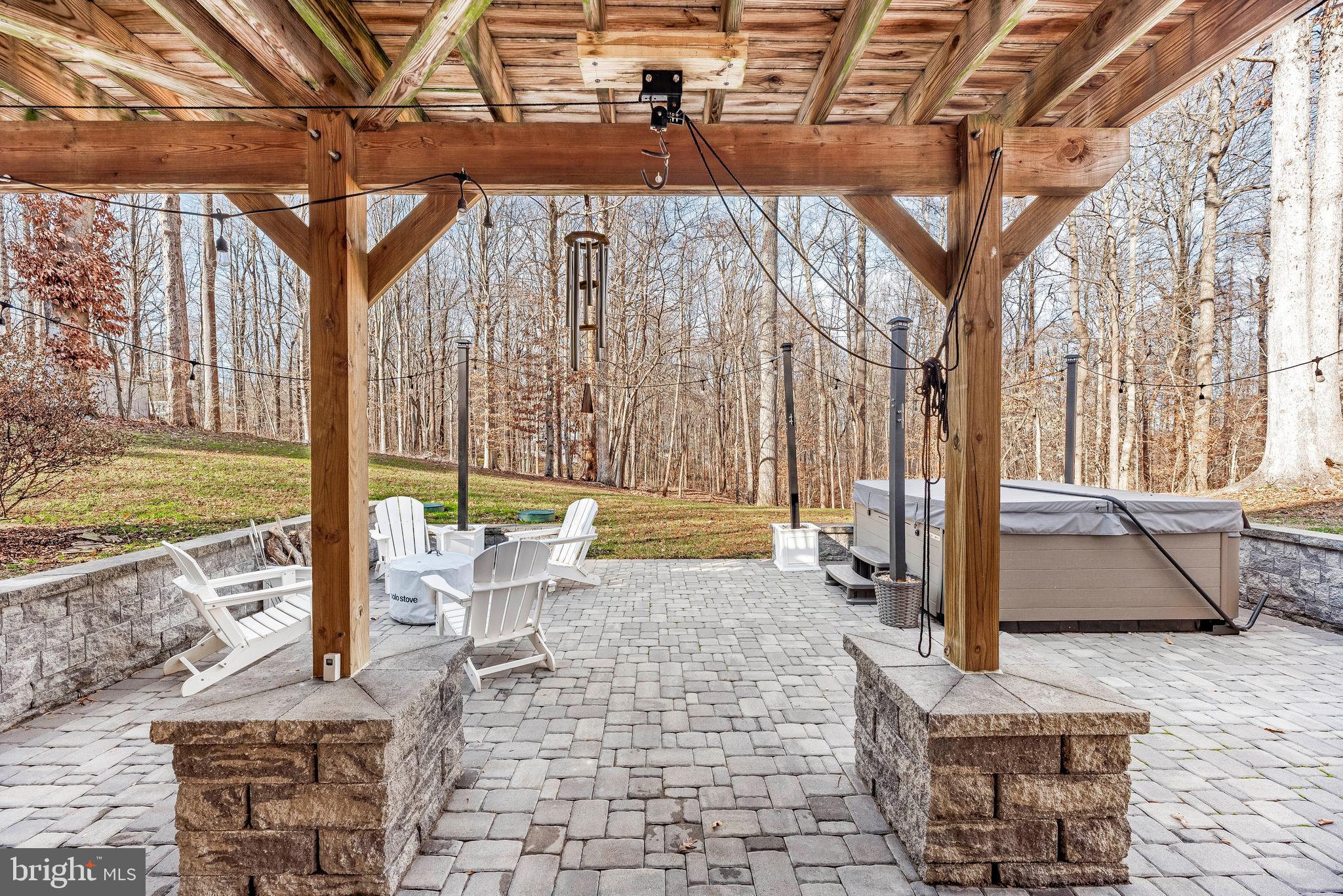 AMBER WOODE - Residential