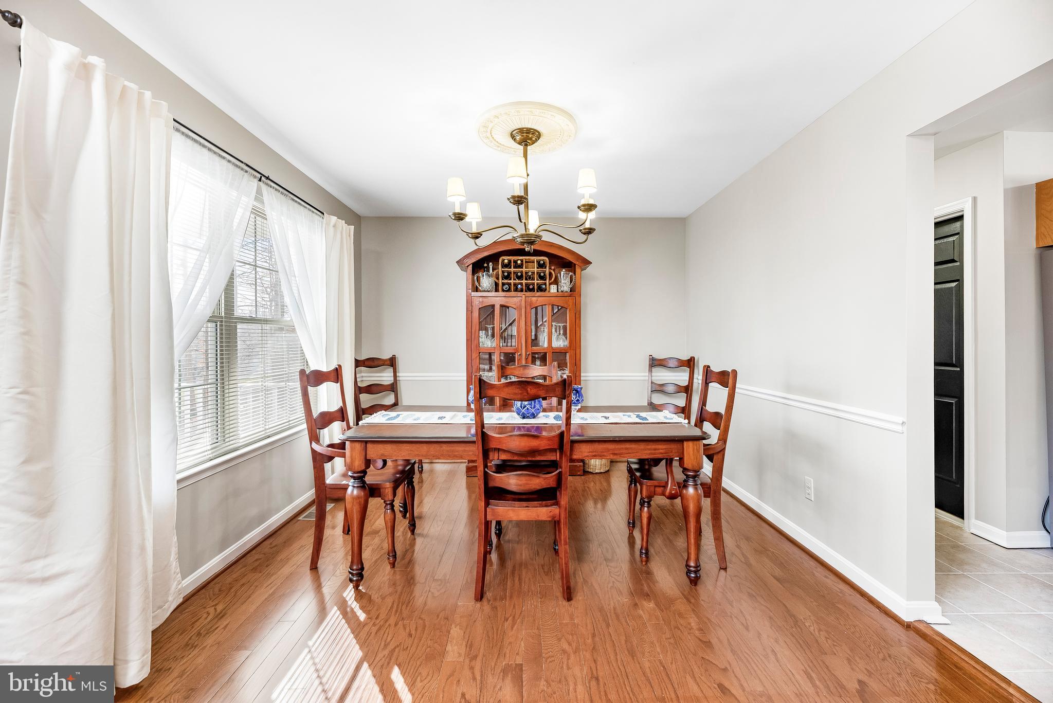 AMBER WOODE - Residential