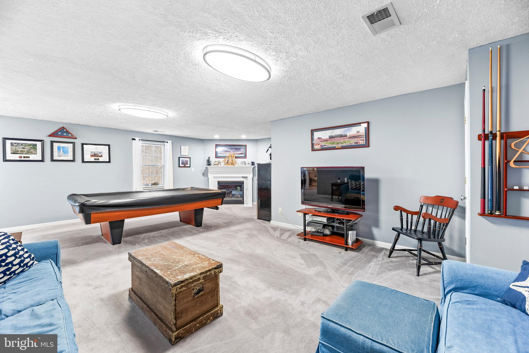 AMBER WOODE - Residential