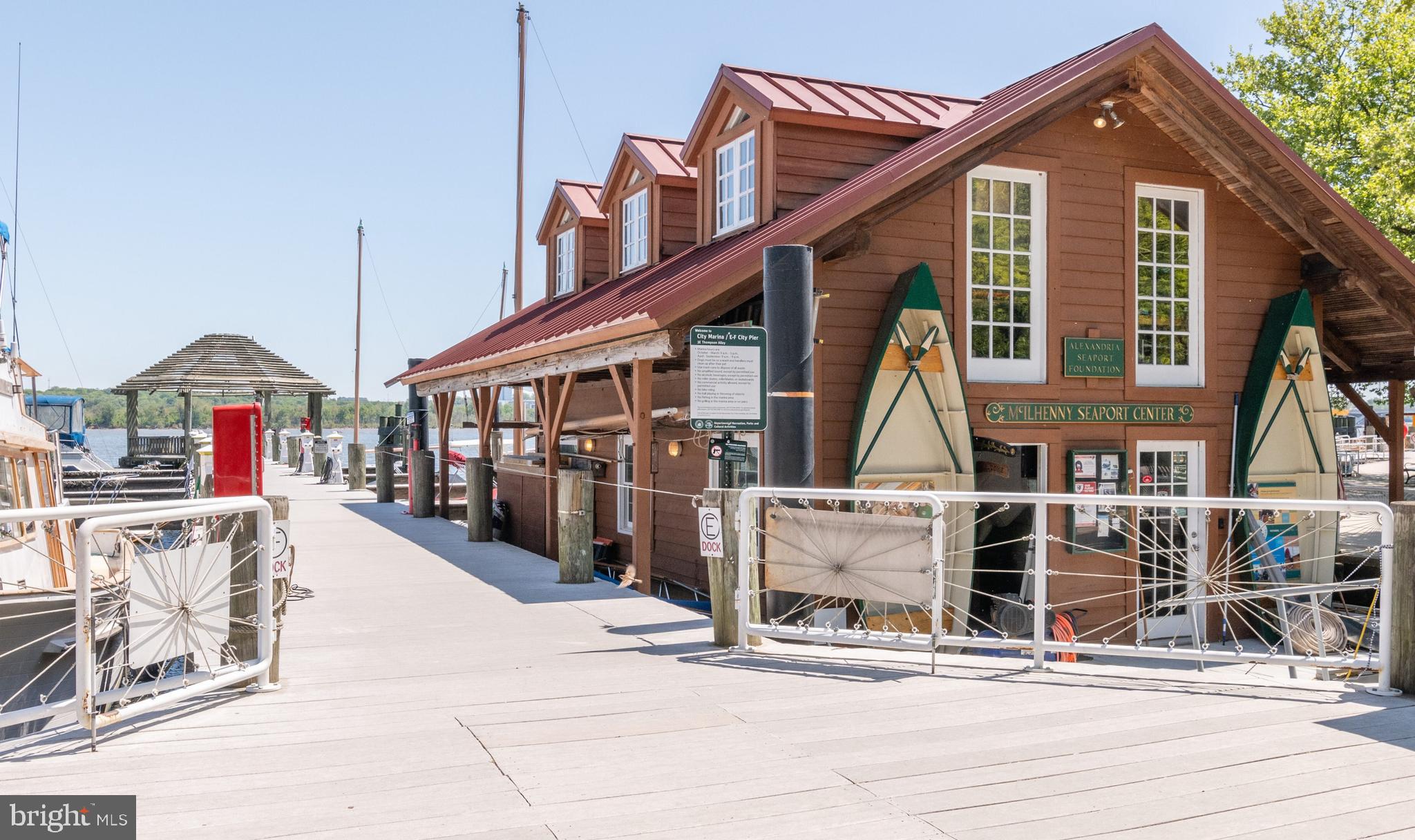 CHATHAM SQUARE - Residential Lease