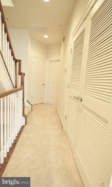 CHATHAM SQUARE - Residential Lease