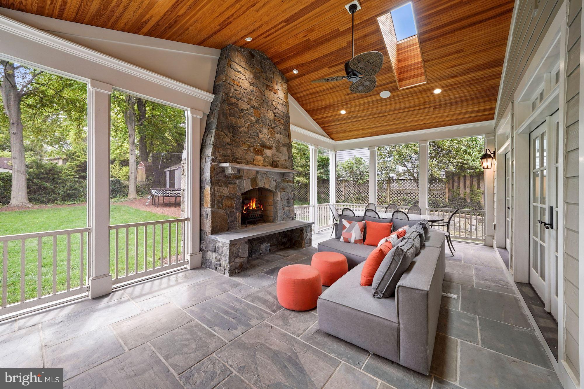 GLEN ECHO HEIGHTS - Residential