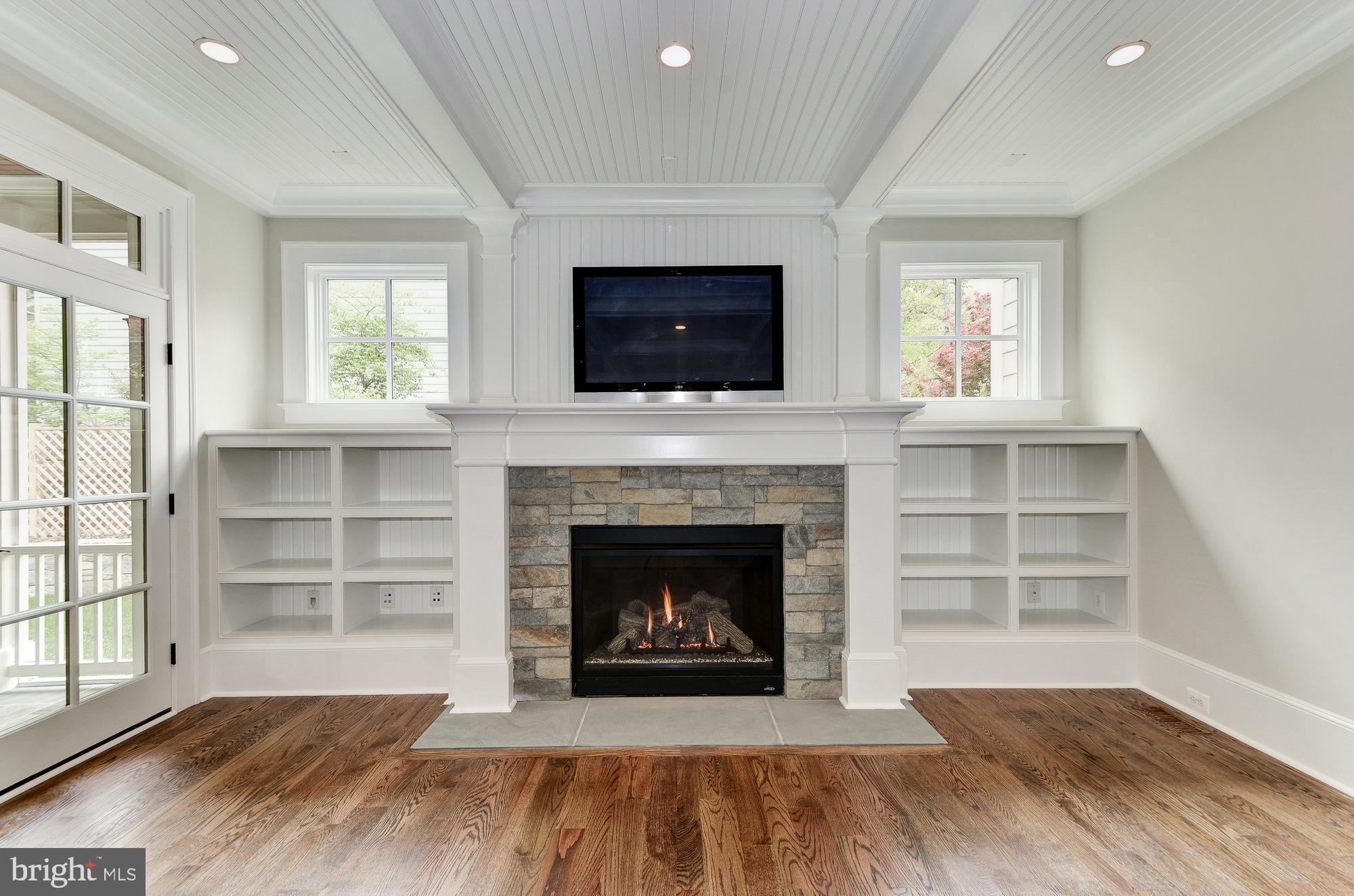 GLEN ECHO HEIGHTS - Residential