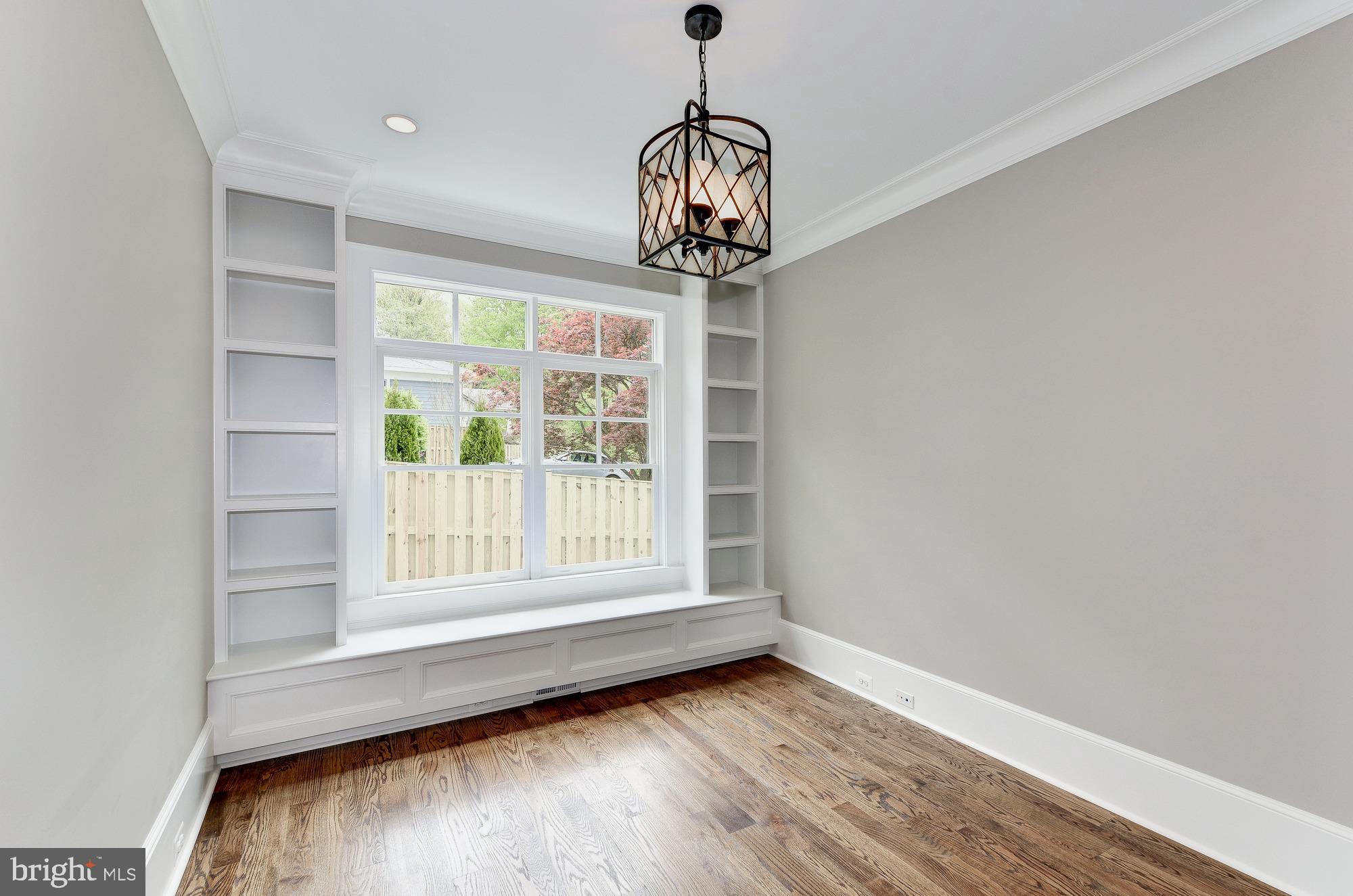 GLEN ECHO HEIGHTS - Residential