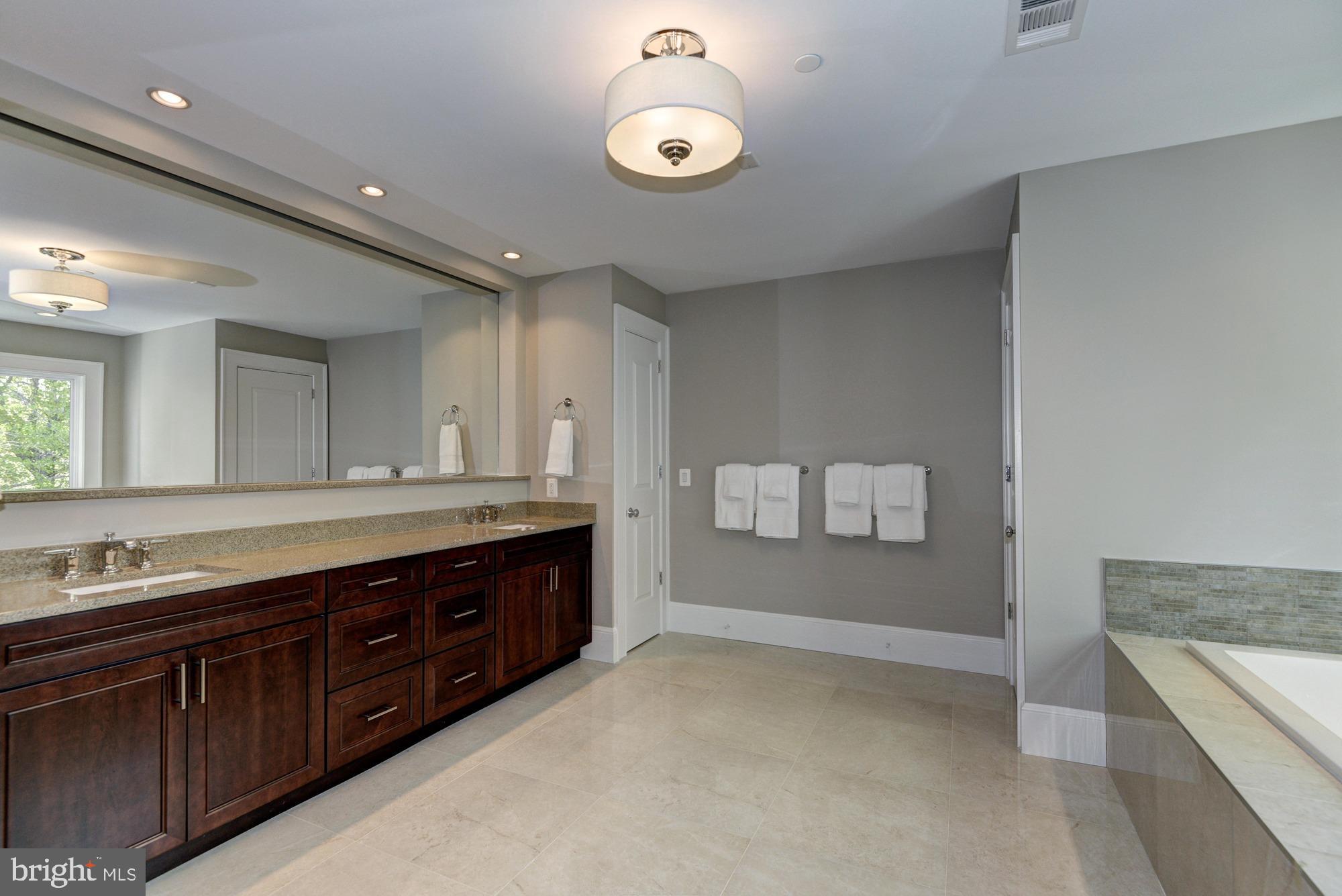 GLEN ECHO HEIGHTS - Residential