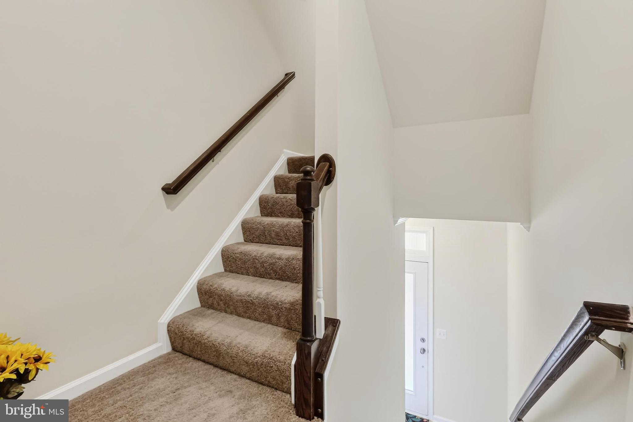 1210 RIBBON LIMESTONE TERRACE SE