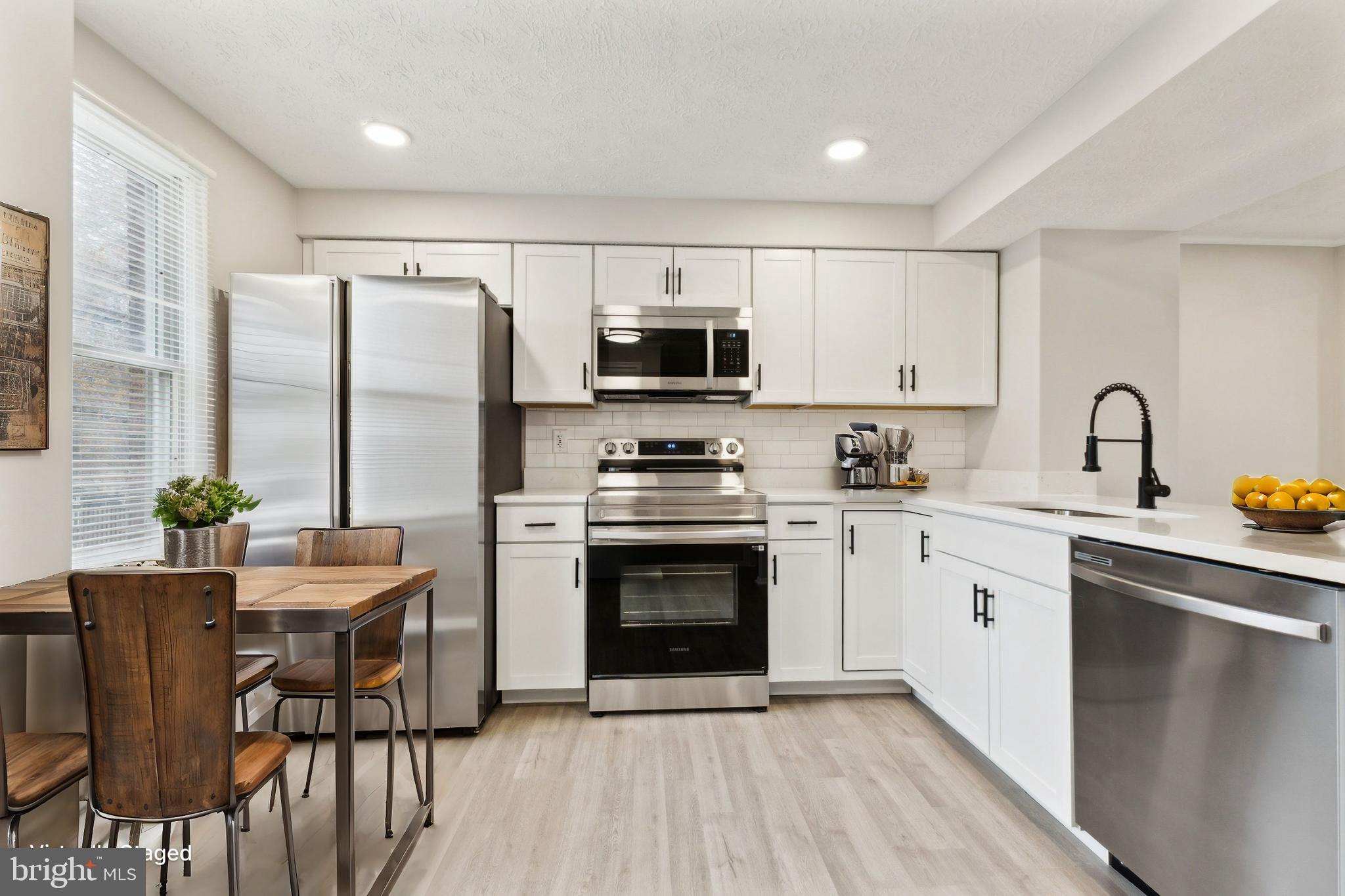 NEWINGTON FOREST - Residential