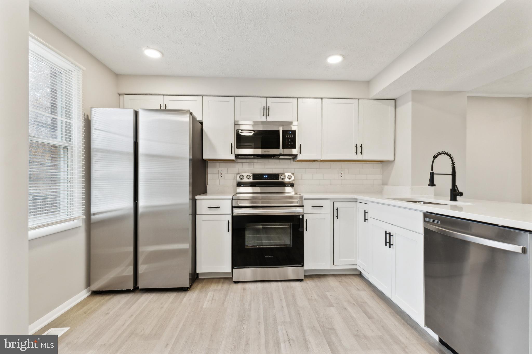 NEWINGTON FOREST - Residential