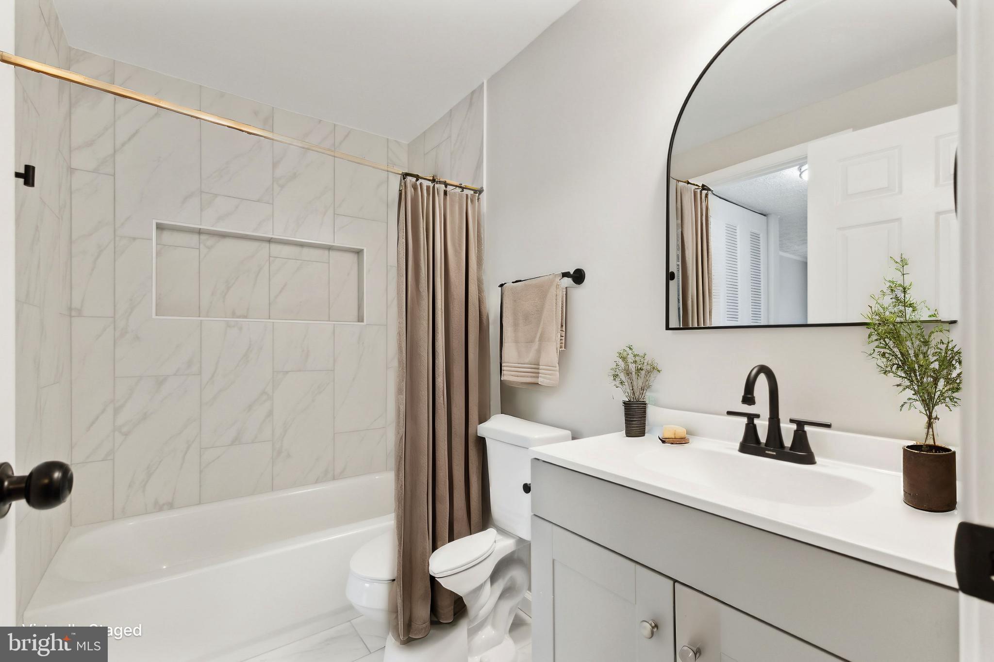 NEWINGTON FOREST - Residential