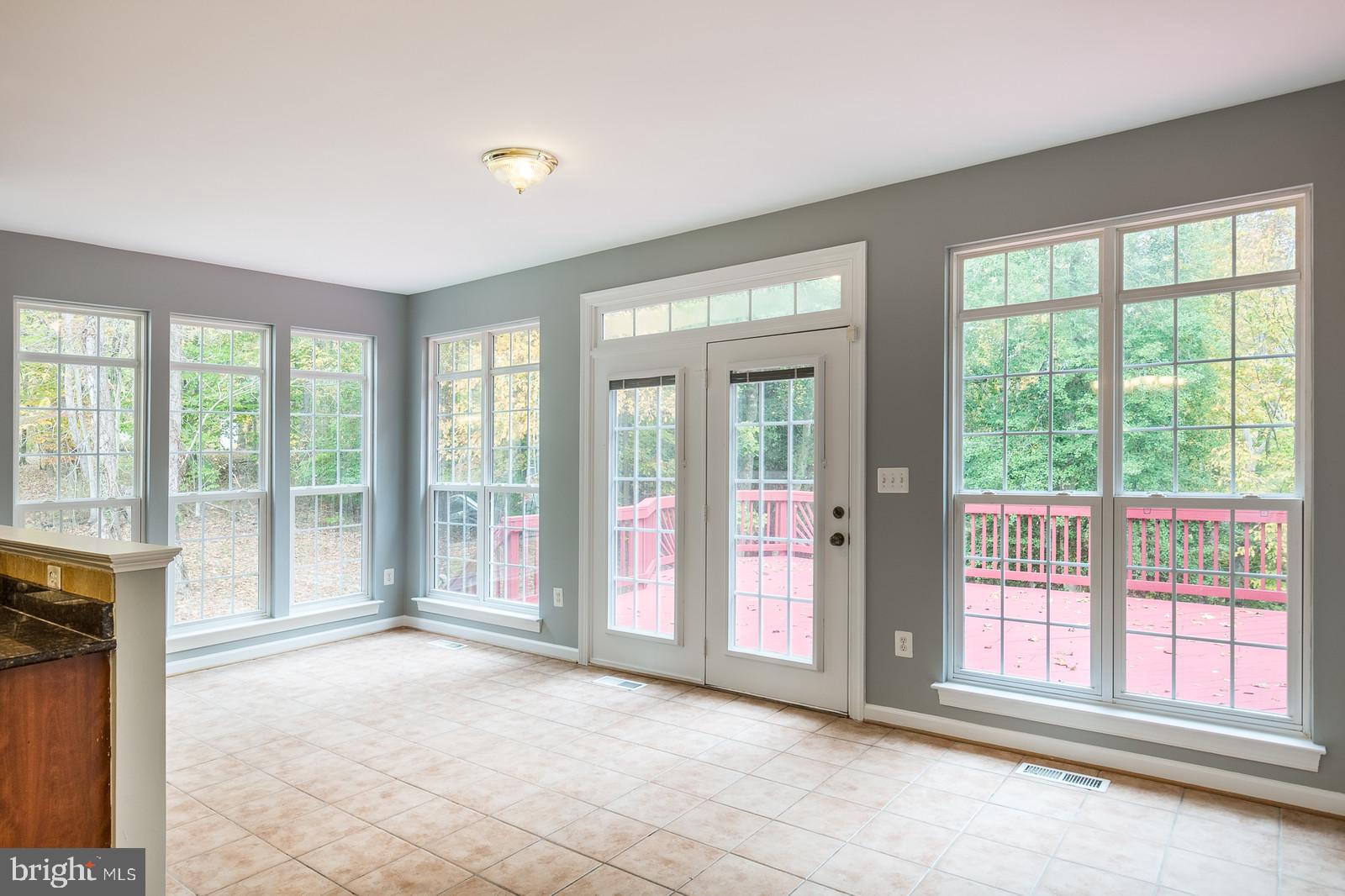 AQUIA OVERLOOK - Residential